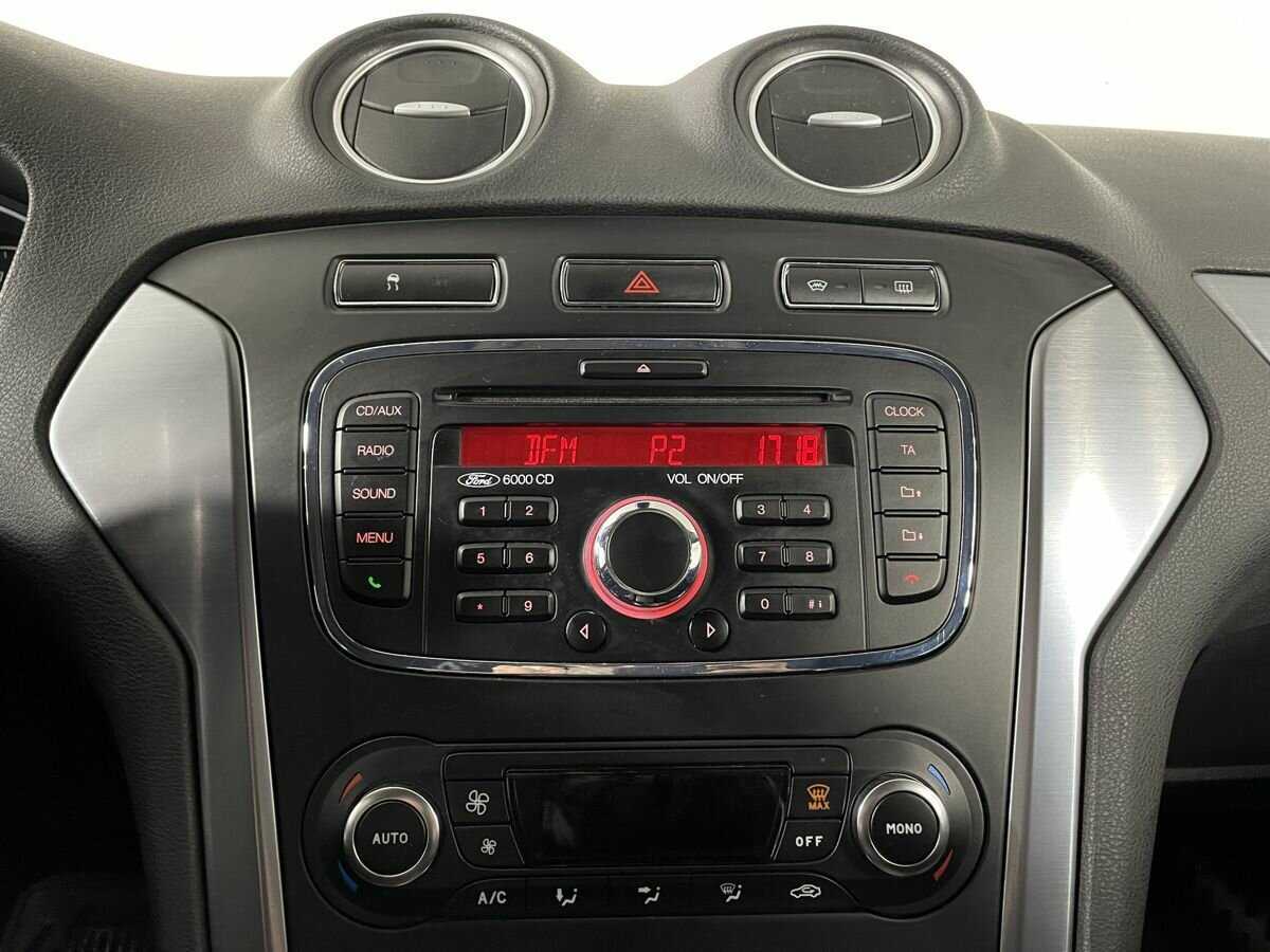 Ford Mondeo, 2012 - Фото №11