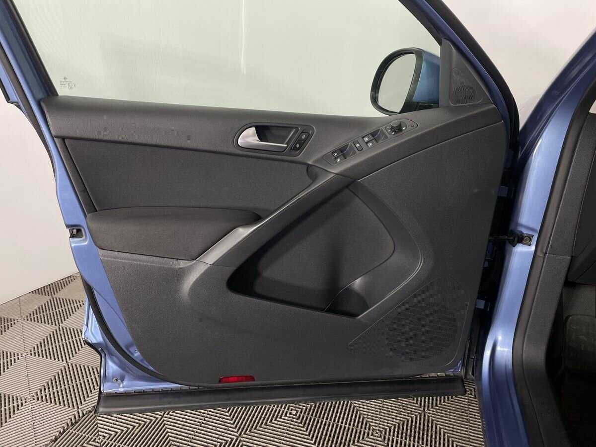 Volkswagen Tiguan, 2012 - Фото №7