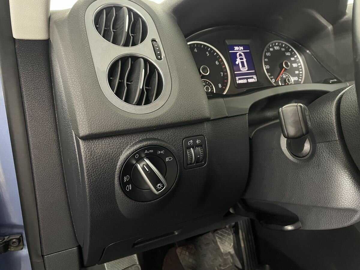 Volkswagen Tiguan, 2012 - Фото №8