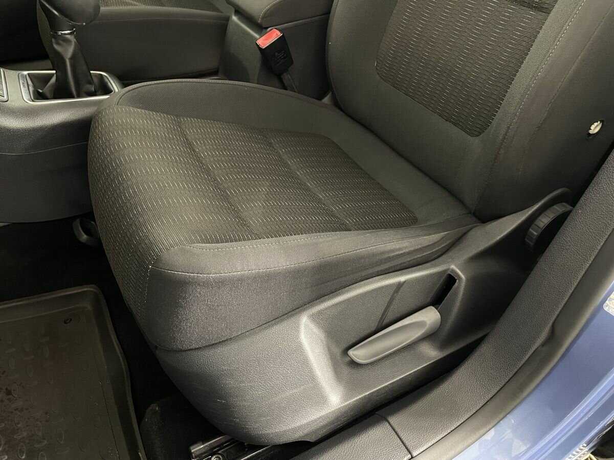 Volkswagen Tiguan, 2012 - Фото №9