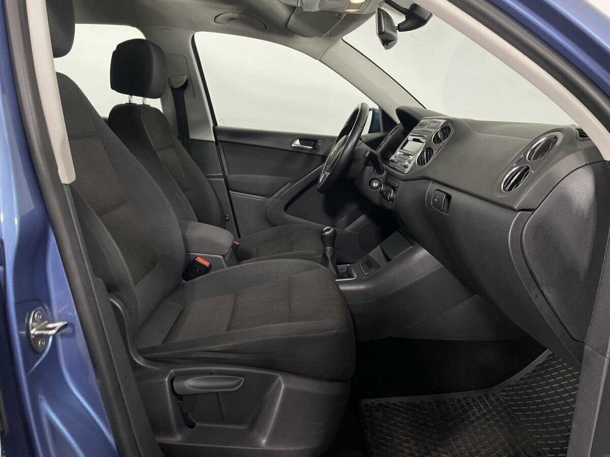 Volkswagen Tiguan, 2012 - Фото №13