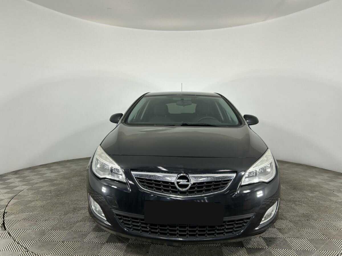Opel Astra, 2012 - Фото №1