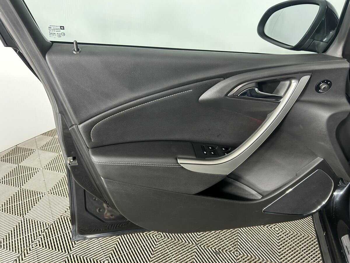 Opel Astra, 2012 - Фото №7