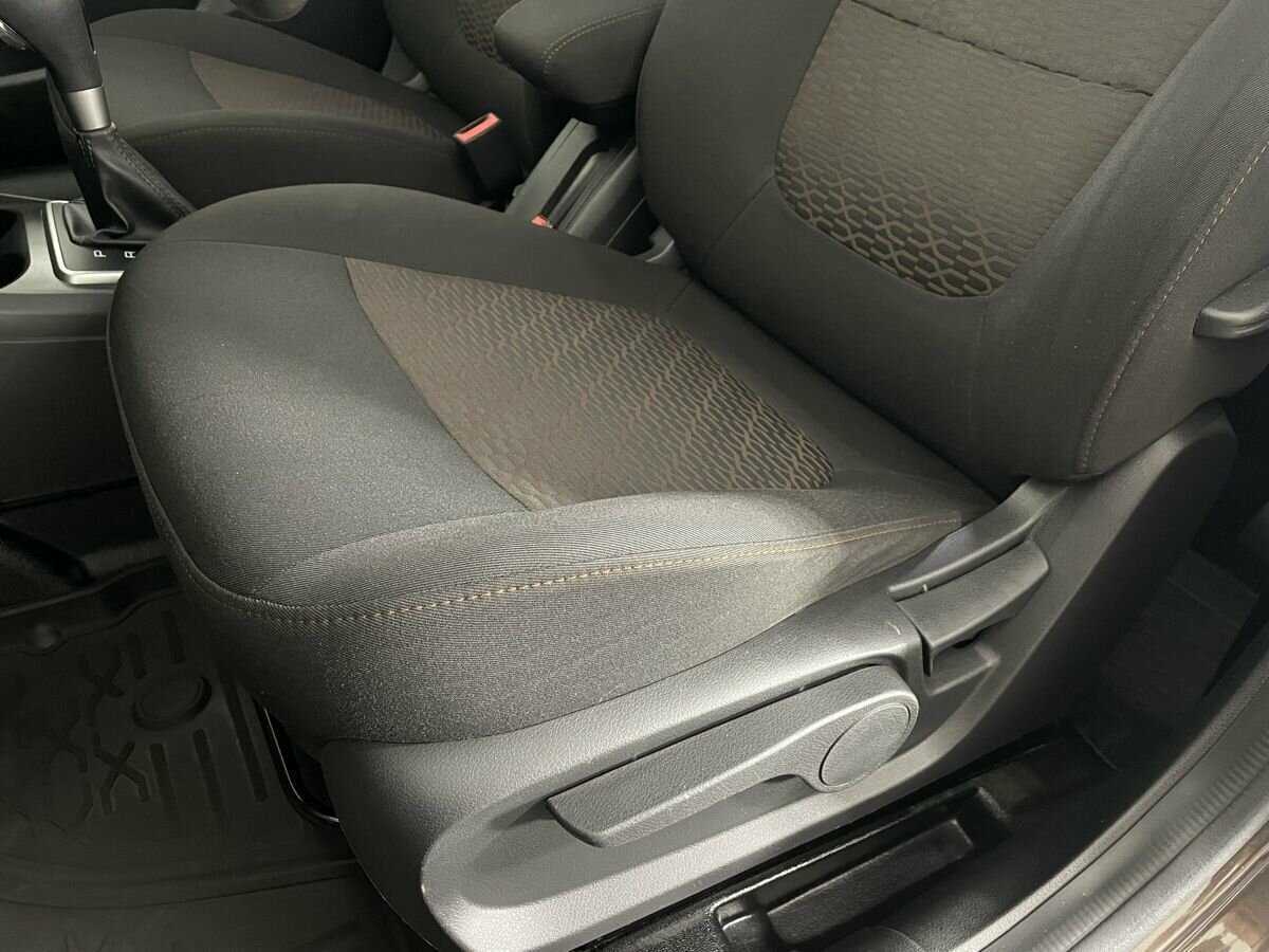 Lada (ВАЗ) Vesta, 2021 - Фото №9