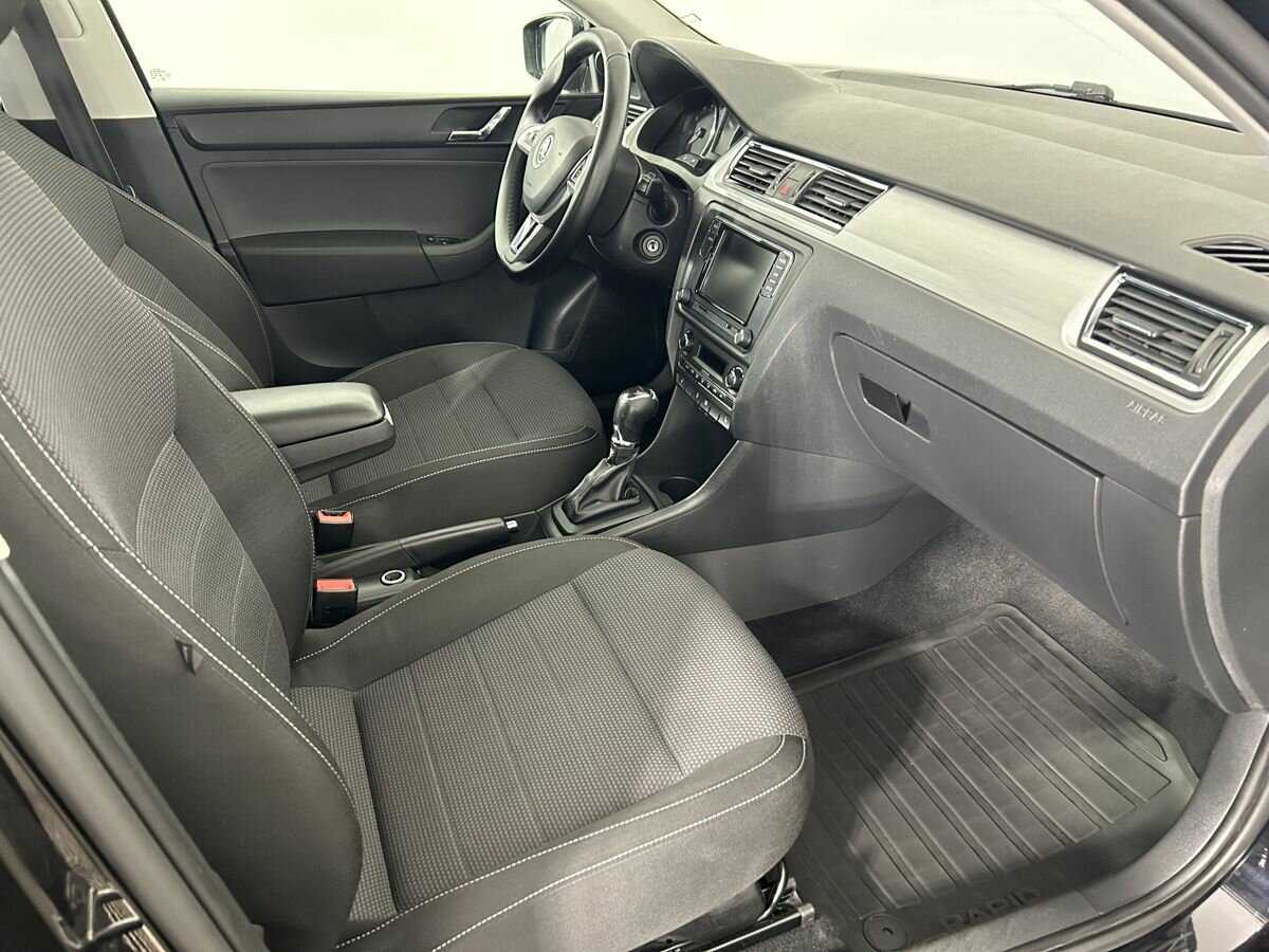 Skoda Rapid, 2014 - Фото №13