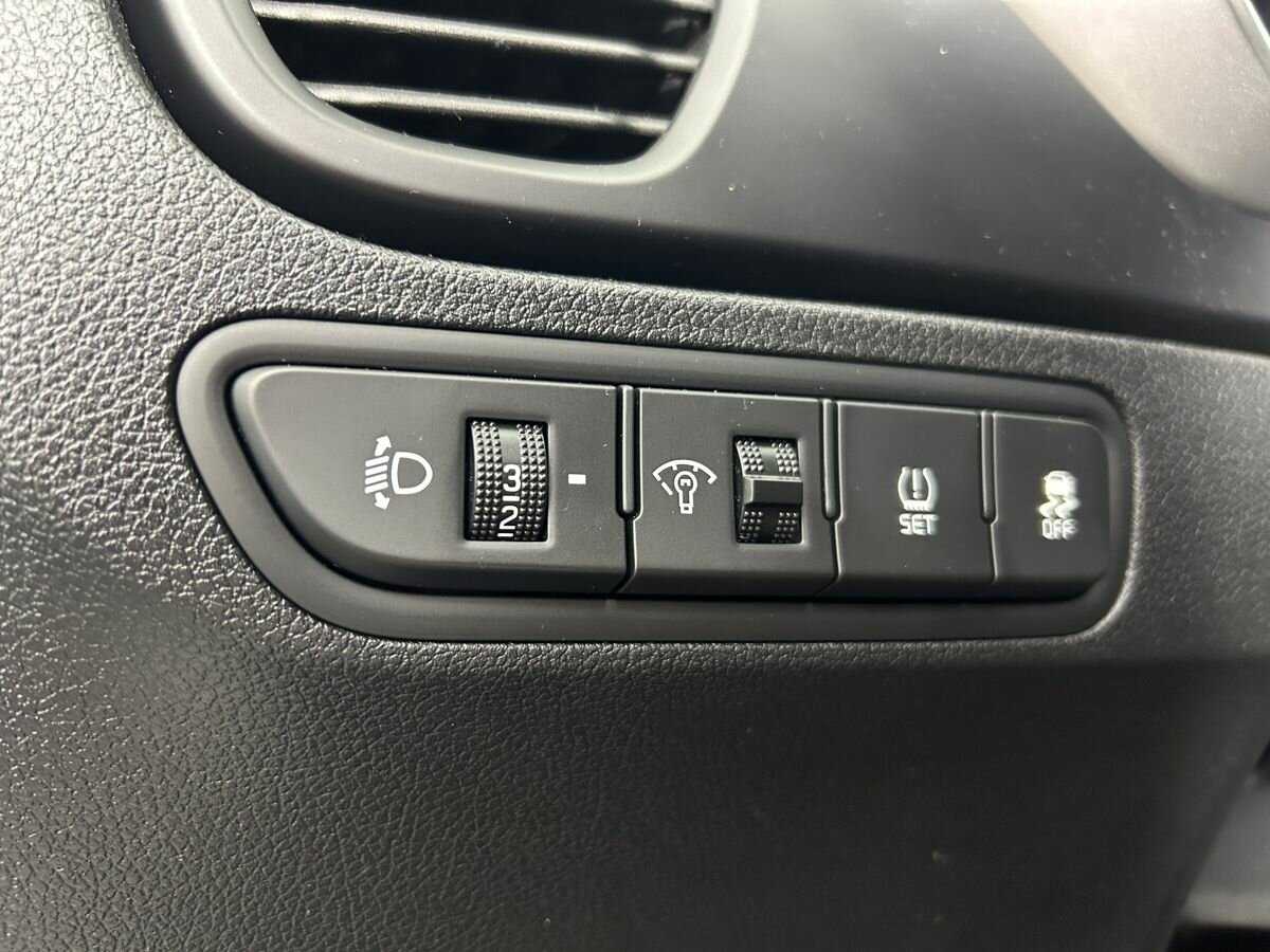 Kia Rio X, 2021 - Фото №8