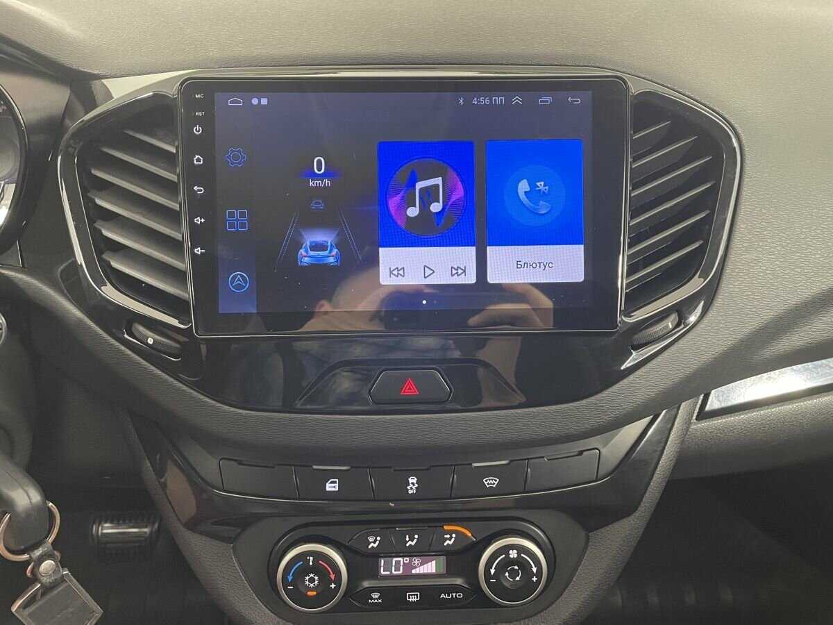 Lada (ВАЗ) Vesta SW, 2018 - Фото №11