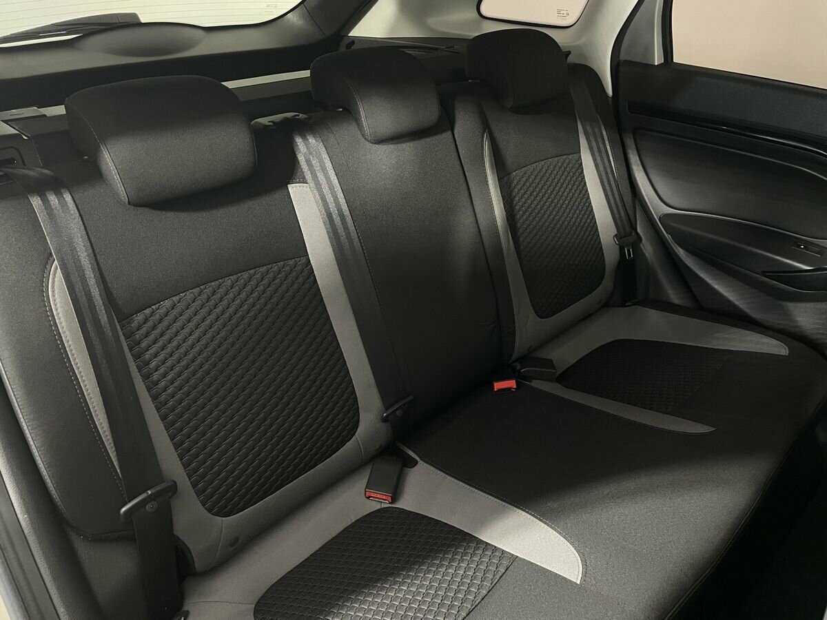 Lada (ВАЗ) Vesta SW, 2018 - Фото №14