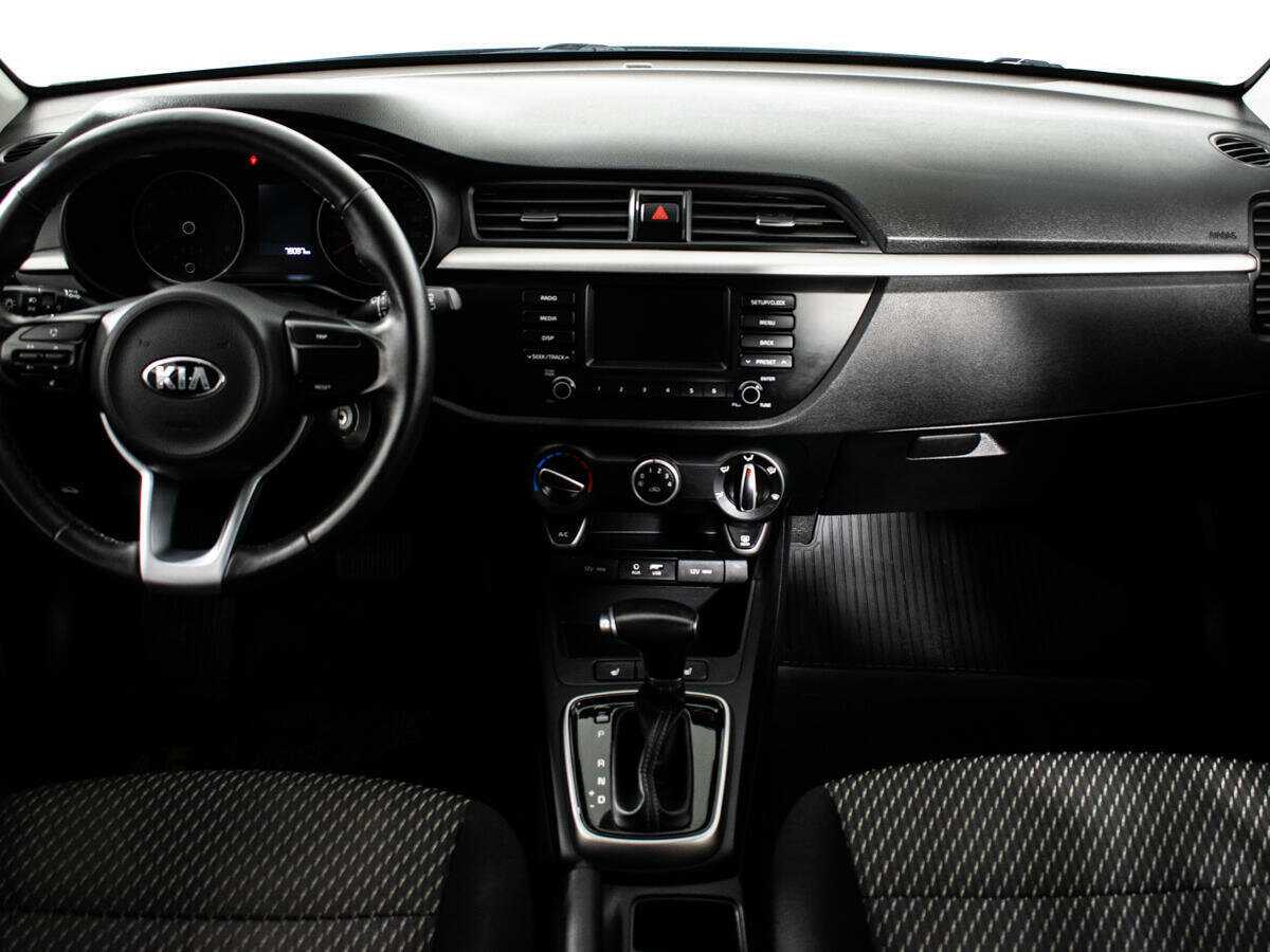 Kia Rio X-Line, 2019 - Фото №10
