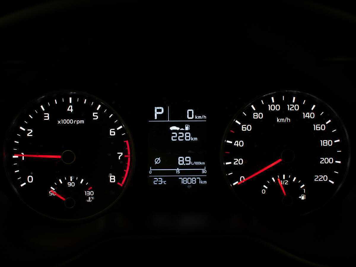 Kia Rio X-Line, 2019 - Фото №11