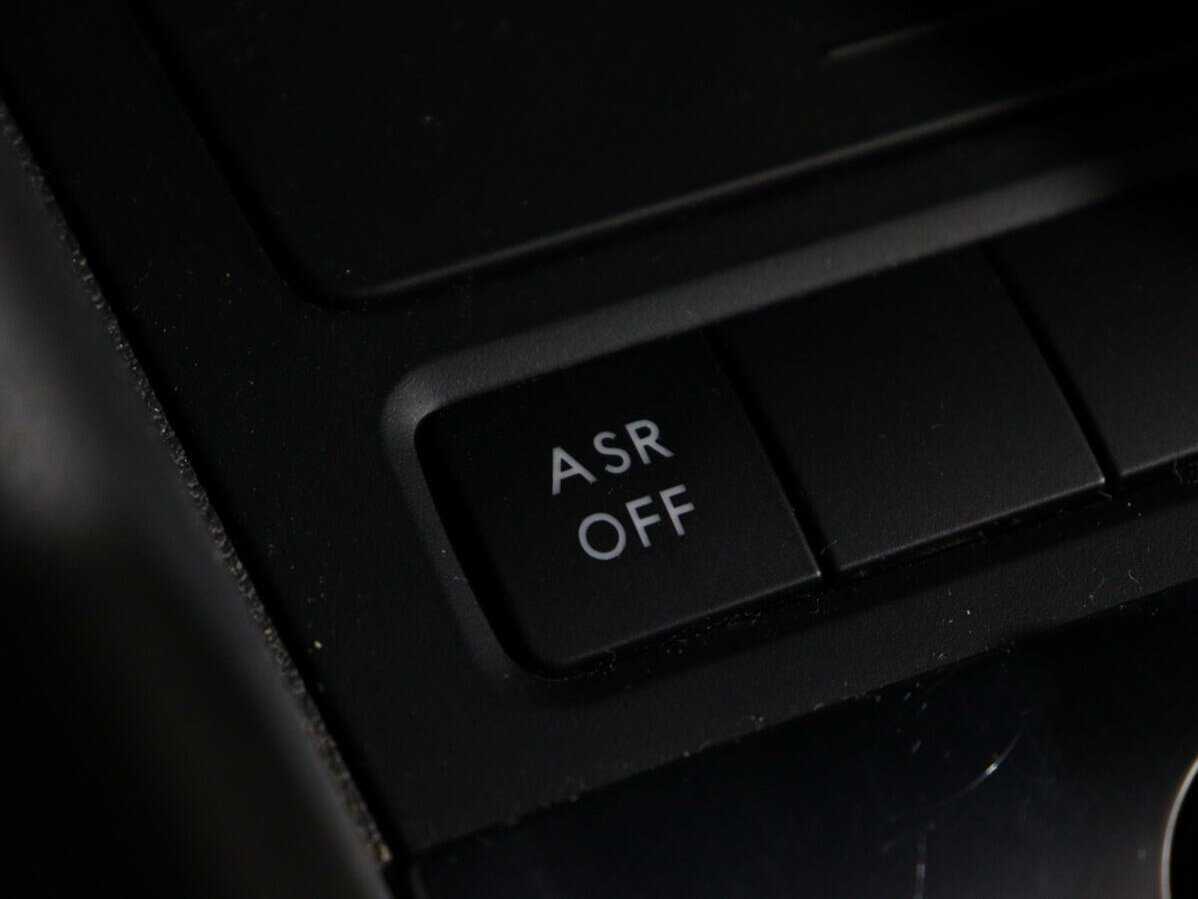 Volkswagen Golf, 2012 - Фото №14