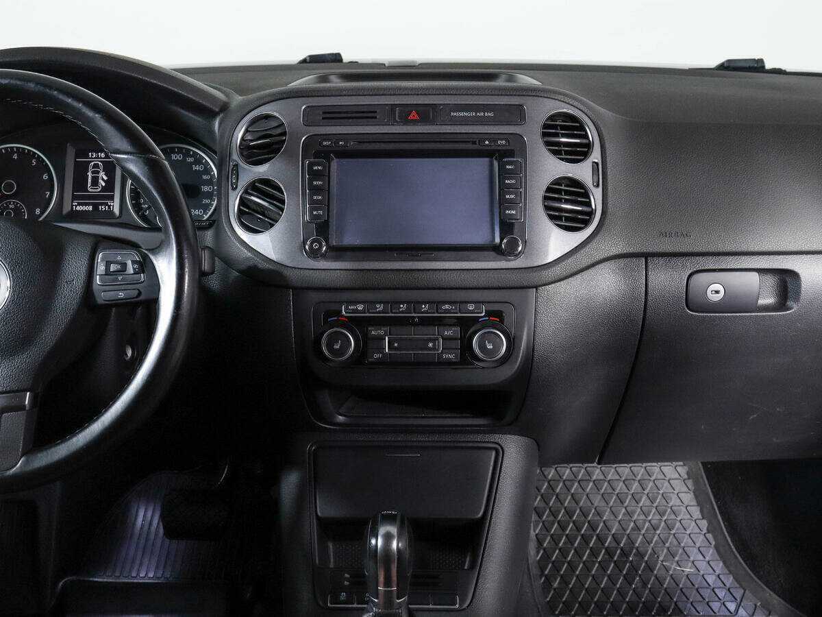 Volkswagen Tiguan, 2013 - Фото №10