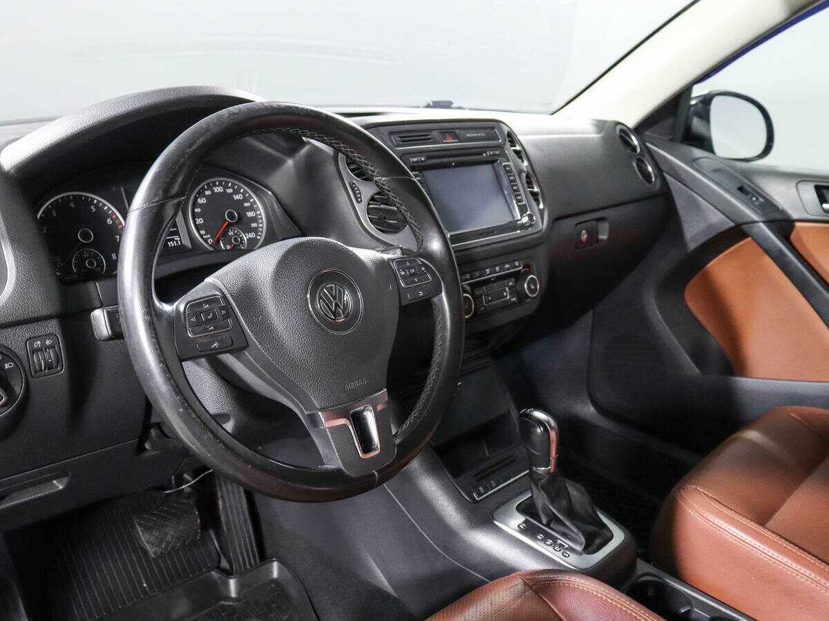 Volkswagen Tiguan, 2013 - Фото №11