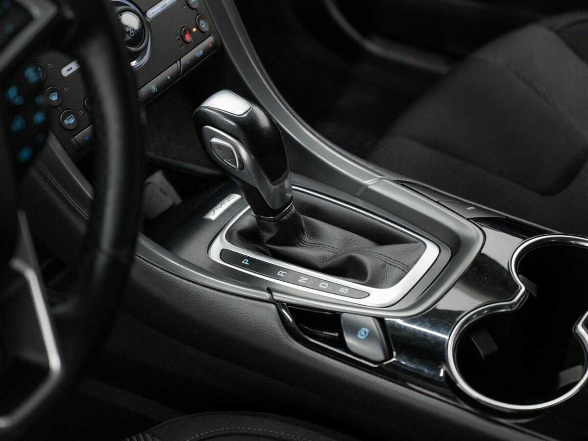 Ford Mondeo, 2016 - Фото №15