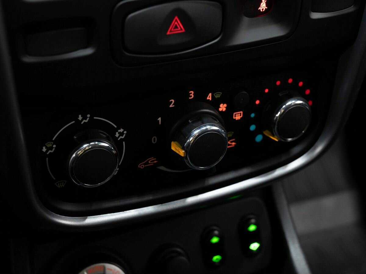 Renault Duster, 2013 - Фото №15