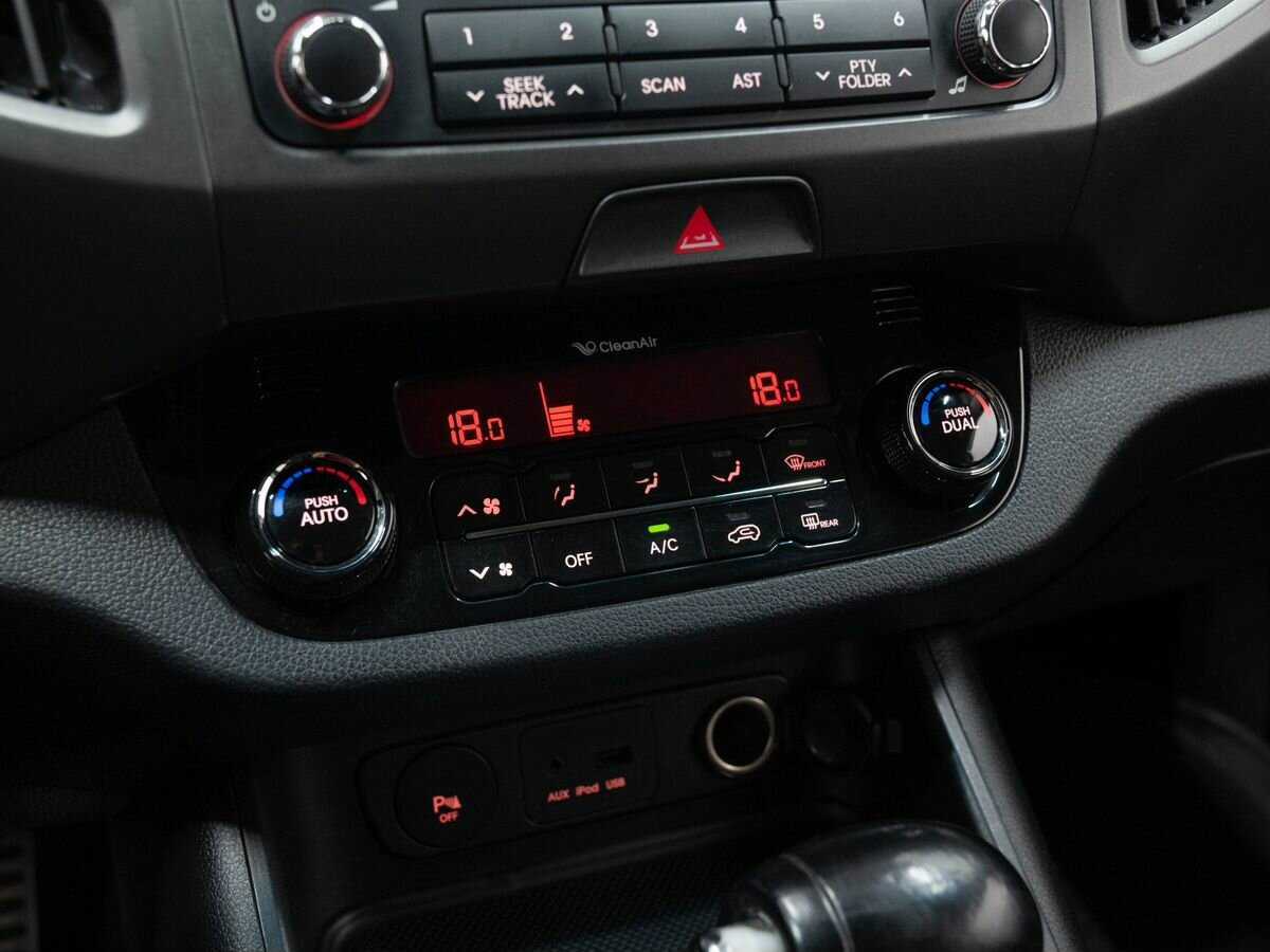 Kia Sportage, 2012 - Фото №18