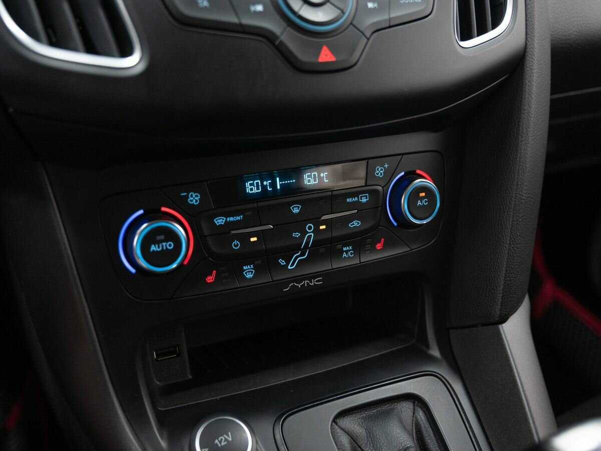Ford Focus, 2016 - Фото №17
