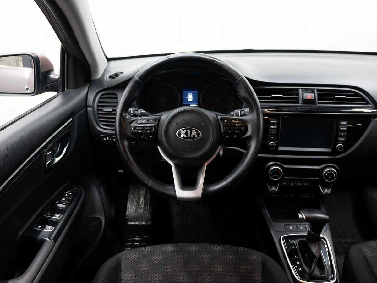 Kia Rio X-Line, 2018 - Фото №13