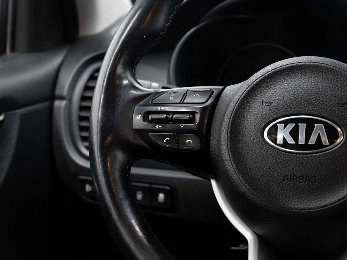 Kia Rio X-Line, 2018 - Фото №14