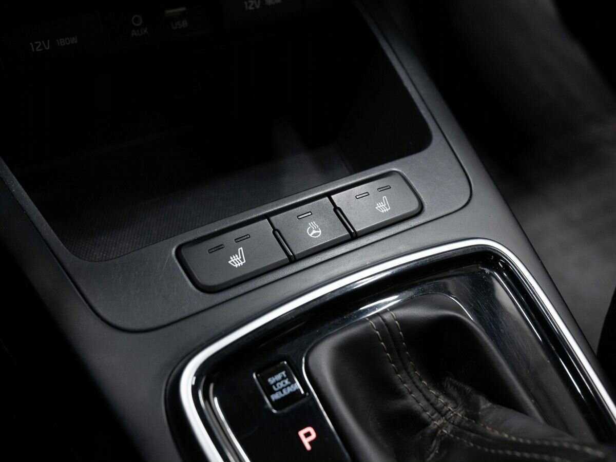 Kia Rio X-Line, 2018 - Фото №21