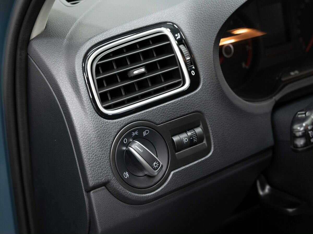 Volkswagen Polo, 2019 - Фото №19