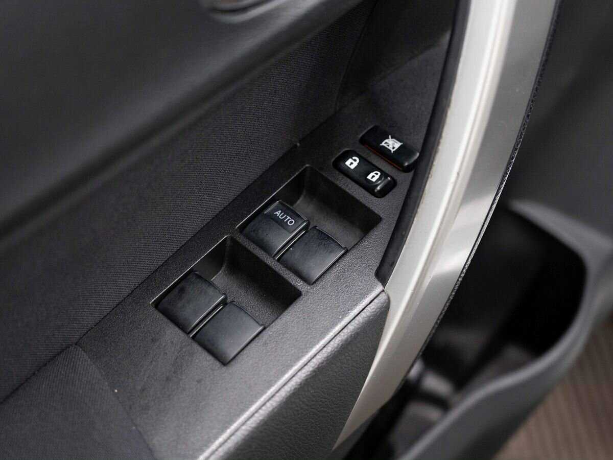 Toyota Corolla, 2013 - Фото №19