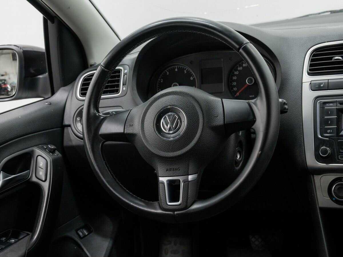 Volkswagen Polo, 2013 - Фото №9