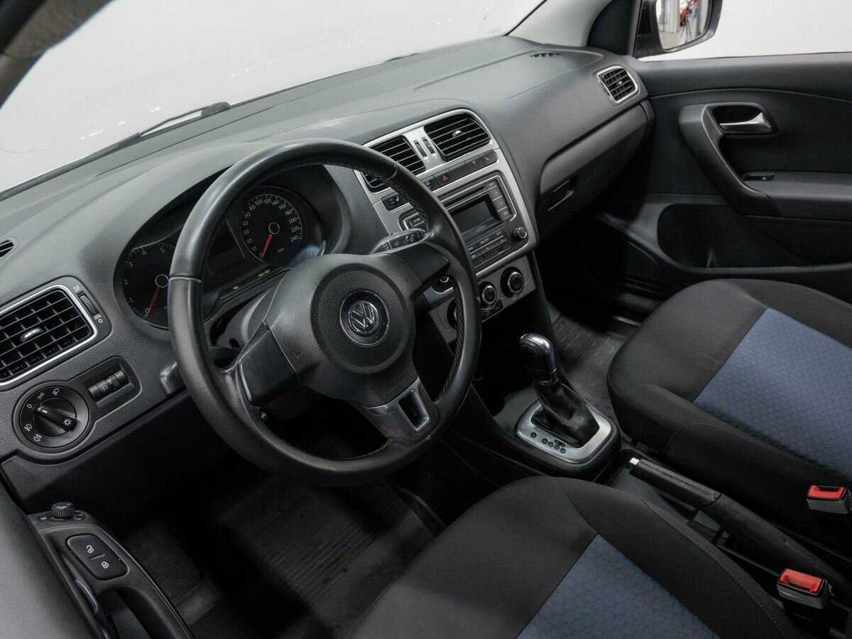 Volkswagen Polo, 2013 - Фото №10