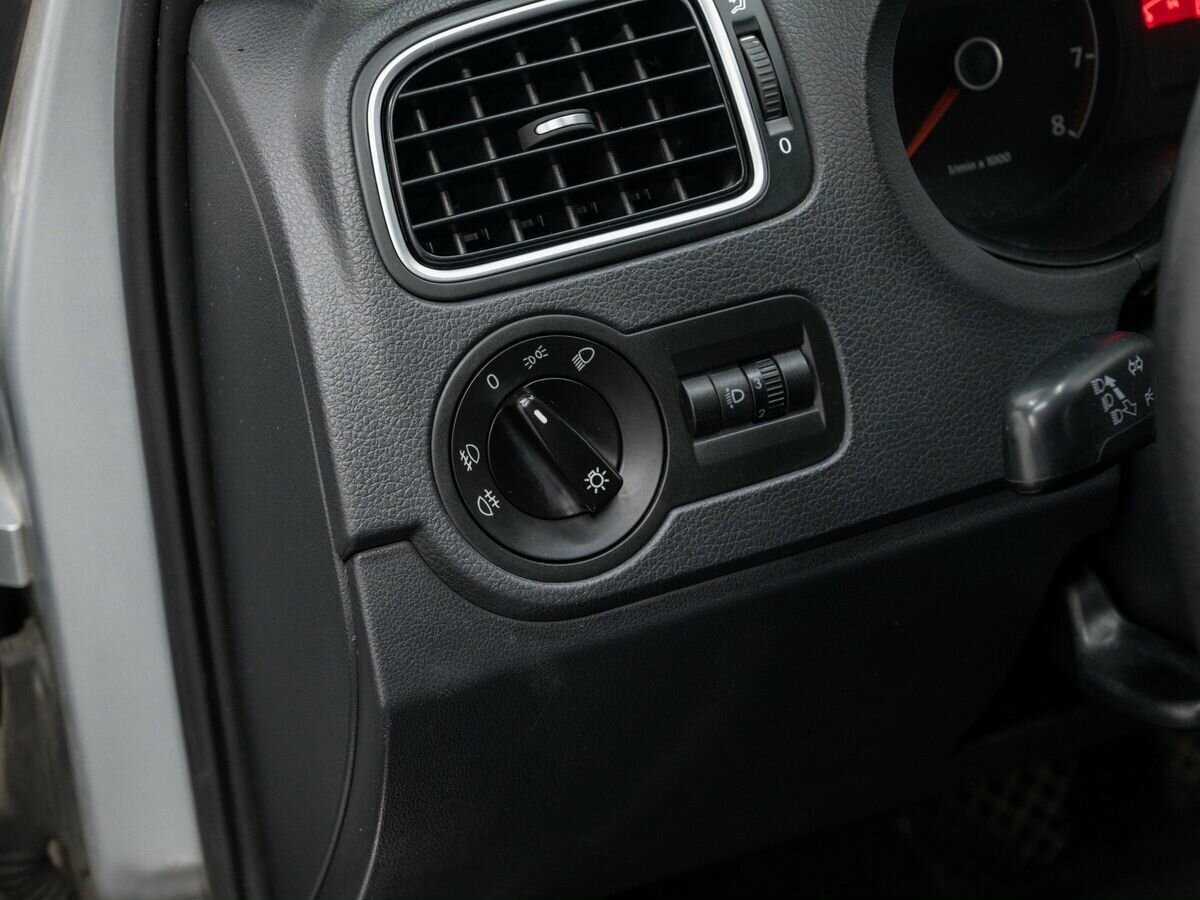 Volkswagen Polo, 2013 - Фото №13