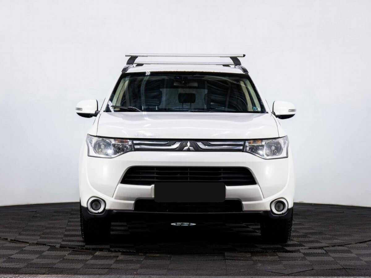 Mitsubishi Outlander, 2012 - Фото №1
