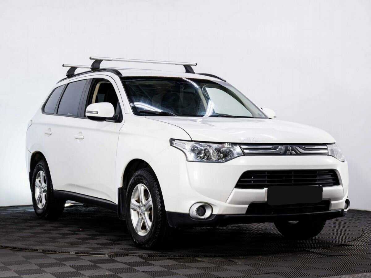 Mitsubishi Outlander, 2012 - Фото №2