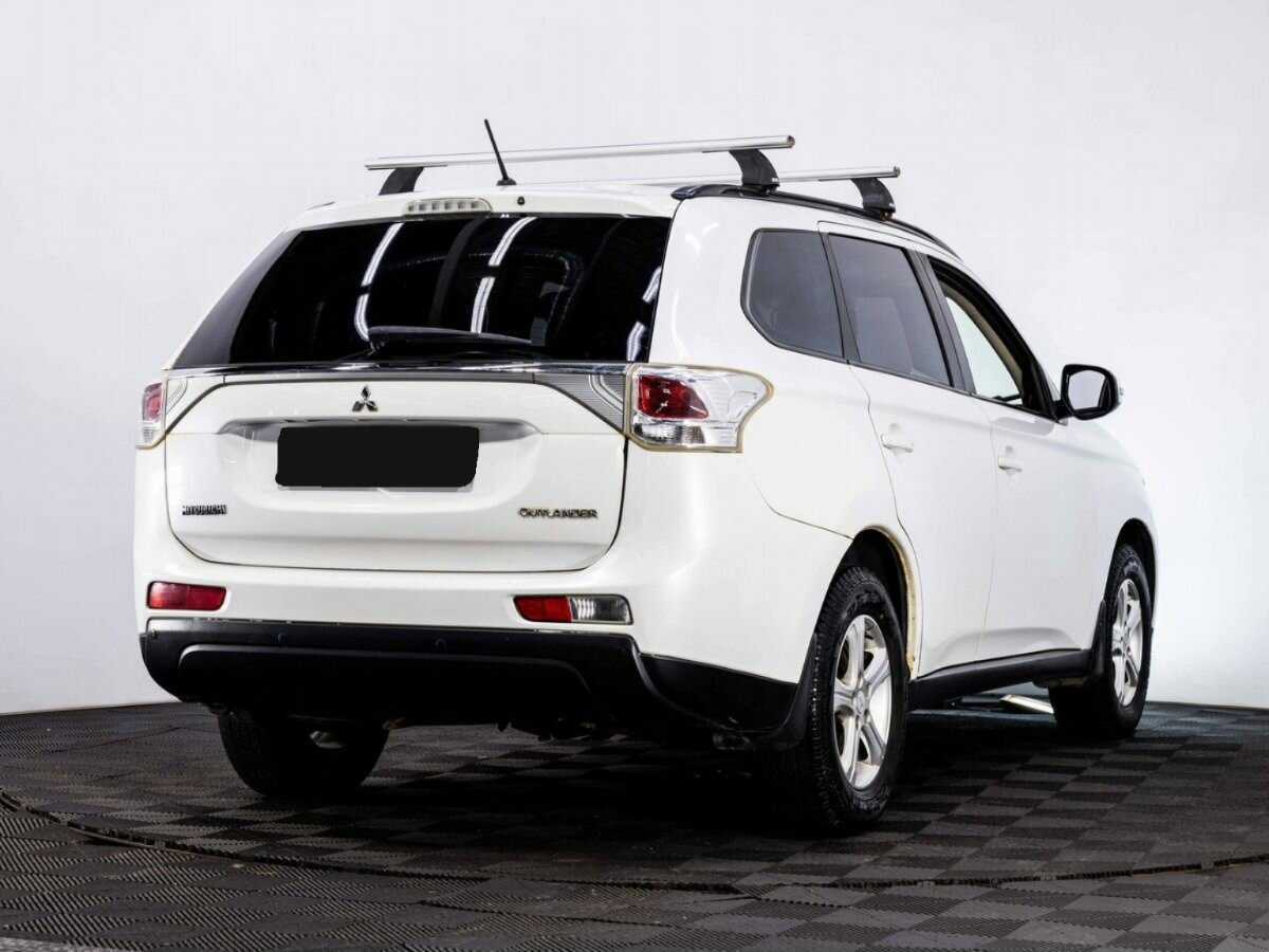 Mitsubishi Outlander, 2012 - Фото №5