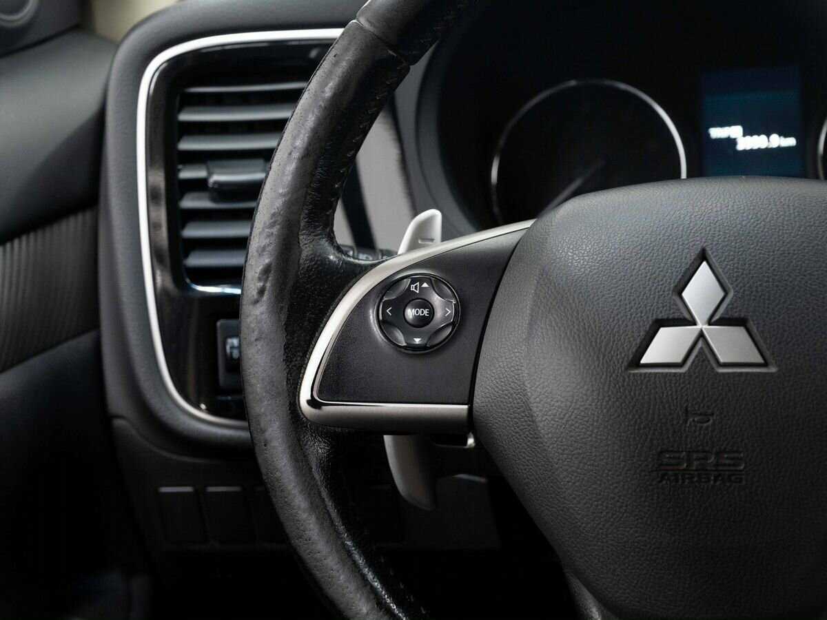 Mitsubishi Outlander, 2012 - Фото №16