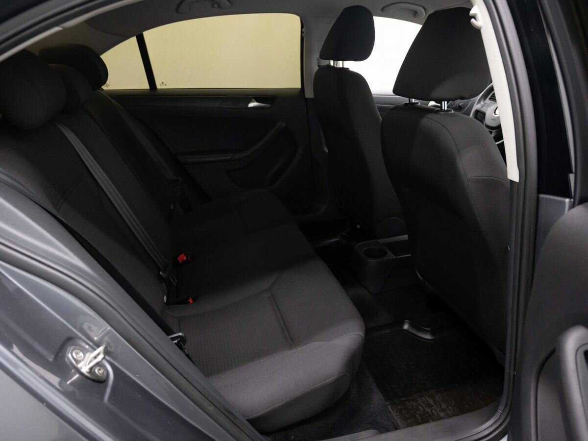 Volkswagen Jetta, 2015 - Фото №8