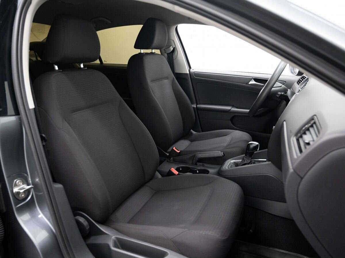 Volkswagen Jetta, 2015 - Фото №10