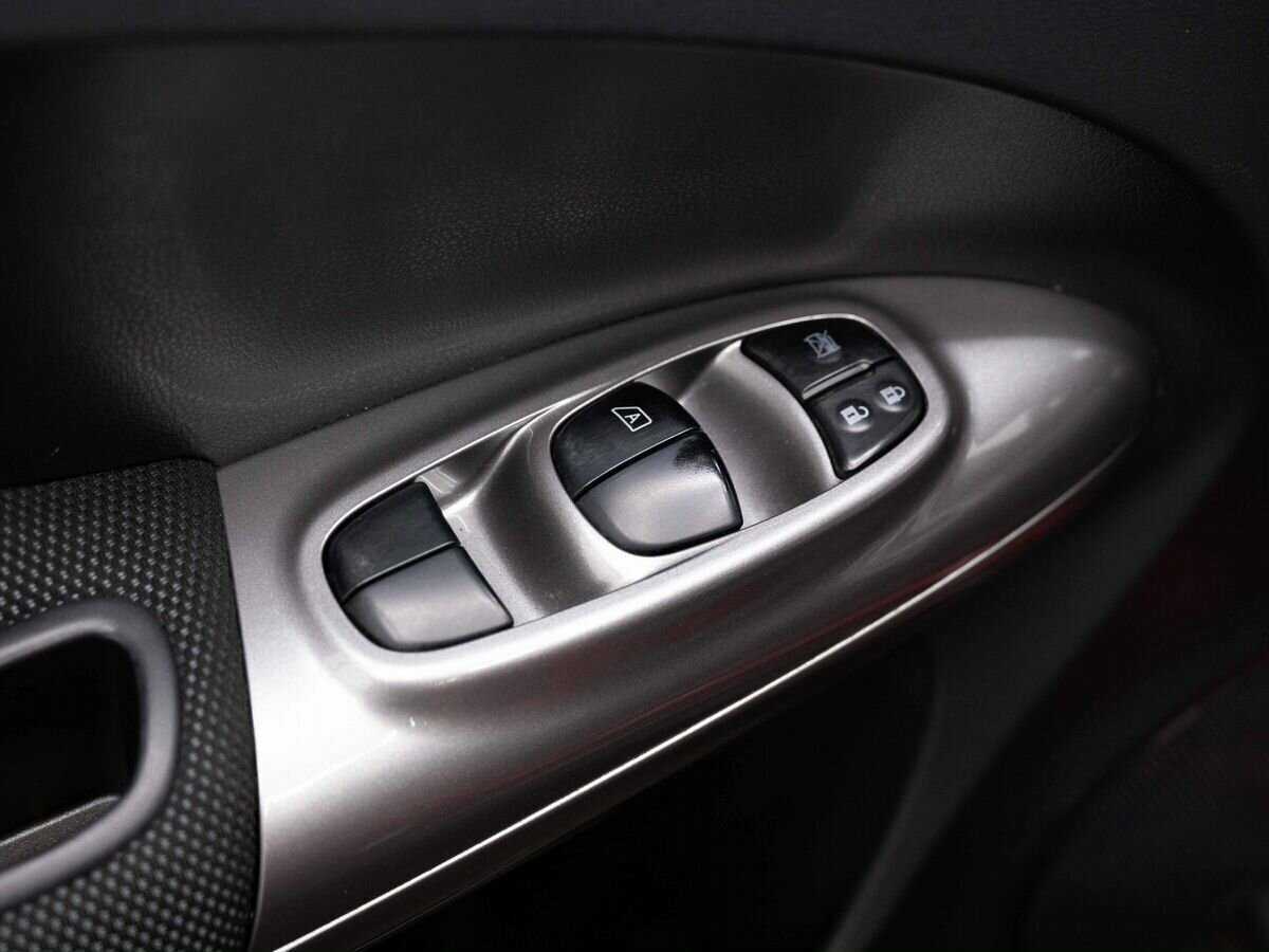 Nissan Juke, 2012 - Фото №15