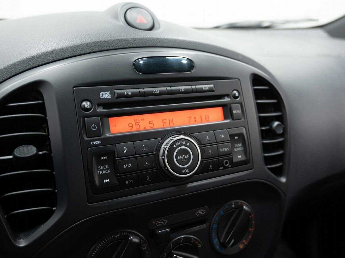 Nissan Juke, 2012 - Фото №16