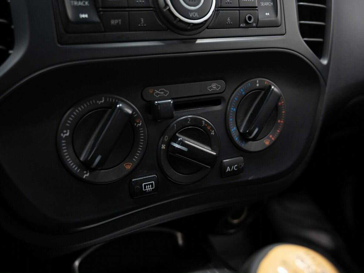 Nissan Juke, 2012 - Фото №17