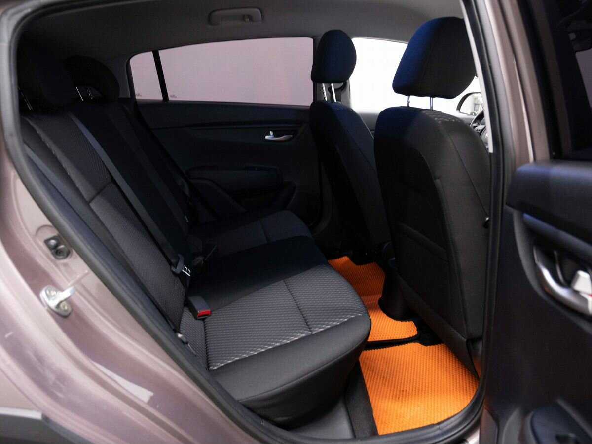 Kia Rio X-Line, 2019 - Фото №9