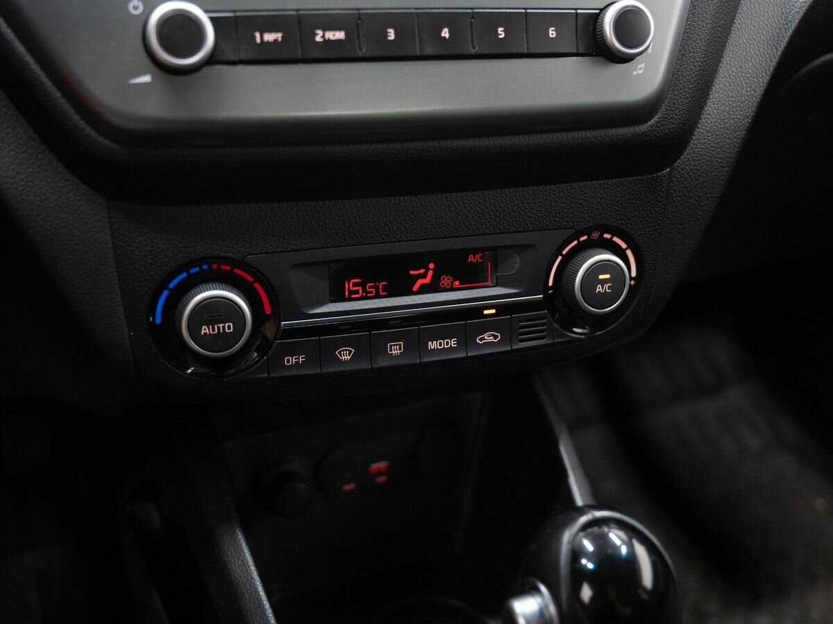 Kia Rio, 2016 - Фото №18