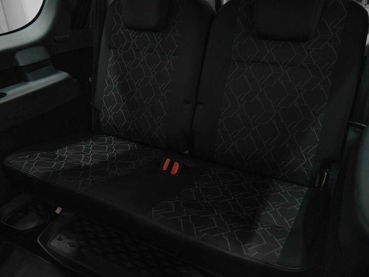 Lada (ВАЗ) Largus Cross, 2020 - Фото №12