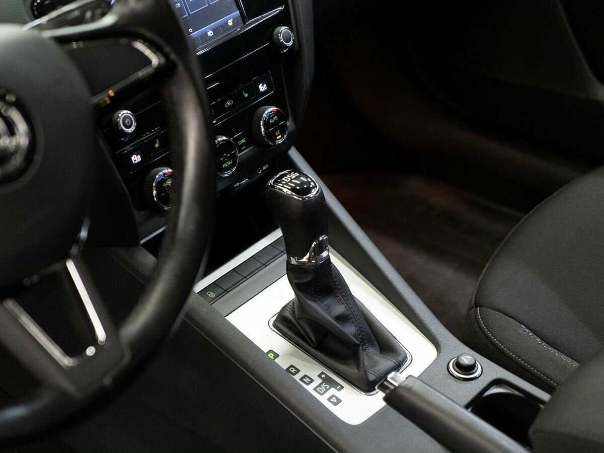 Skoda Octavia, 2017 - Фото №10