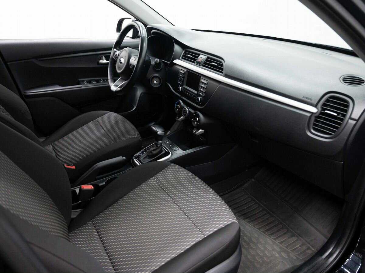 Kia Rio X-Line, 2018 - Фото №10