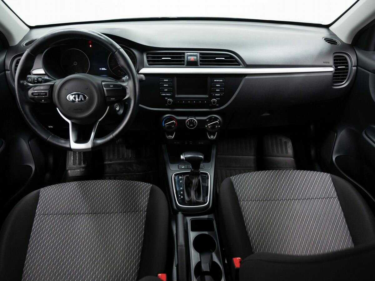 Kia Rio X-Line, 2018 - Фото №12