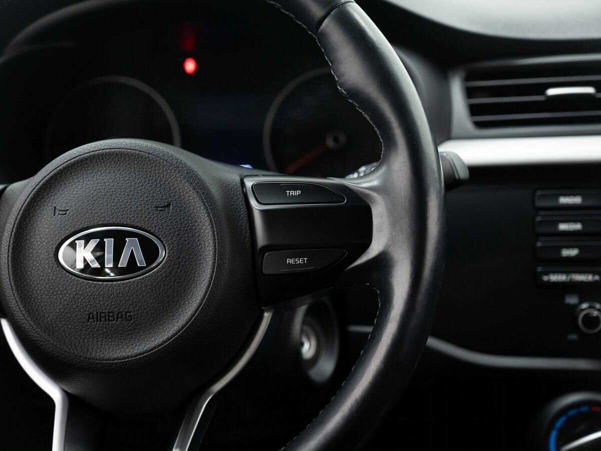 Kia Rio X-Line, 2018 - Фото №14