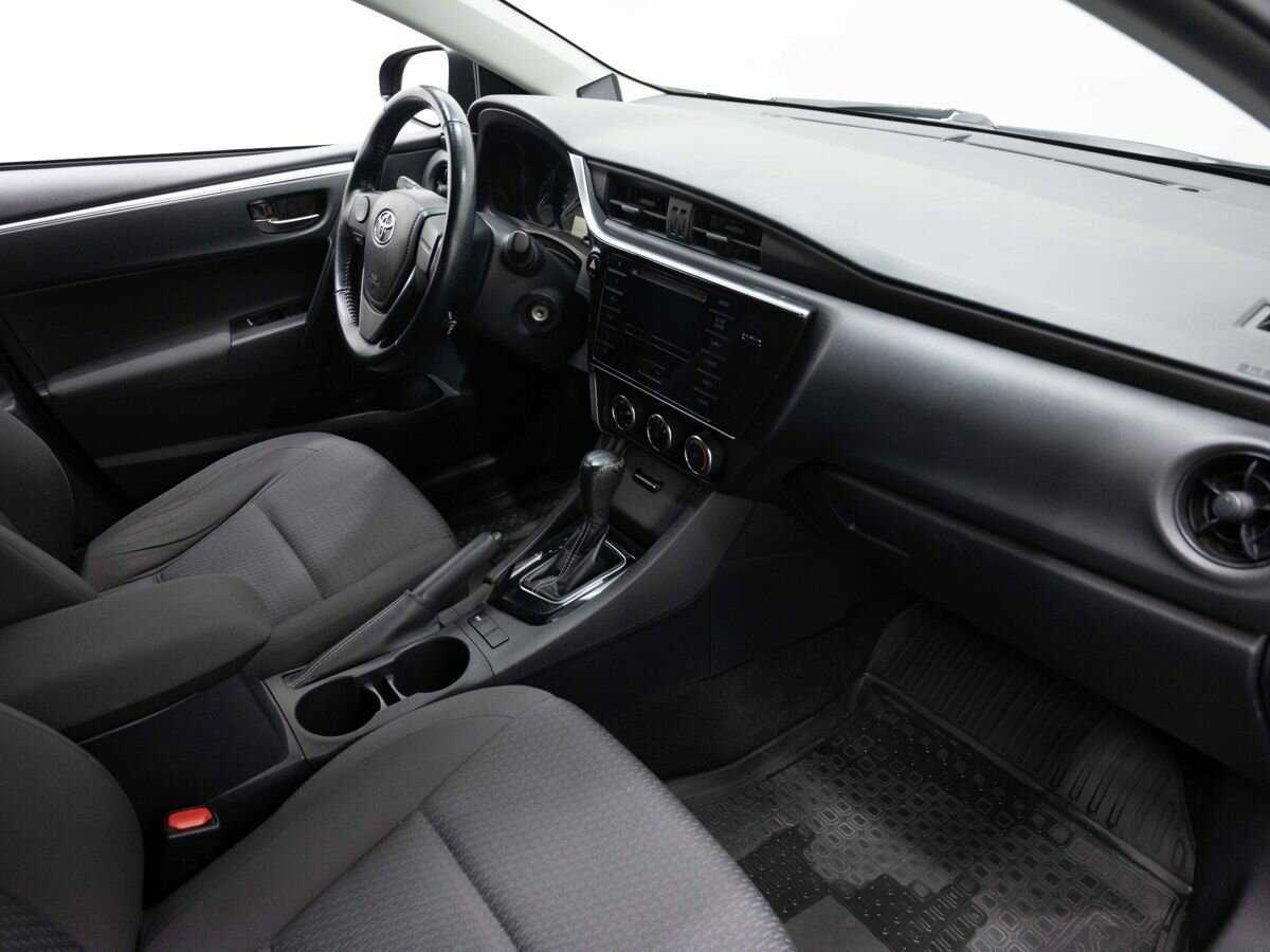 Toyota Corolla, 2017 - Фото №10