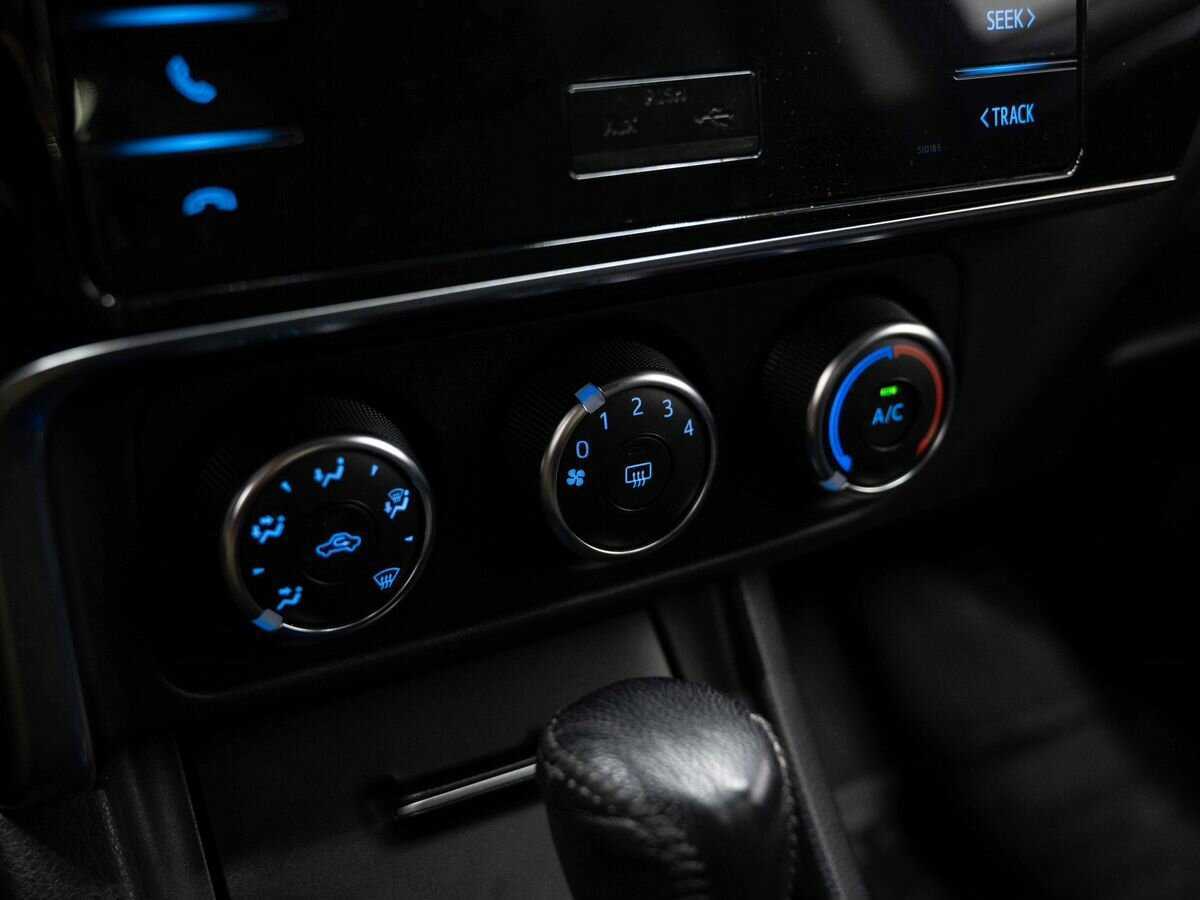 Toyota Corolla, 2017 - Фото №18