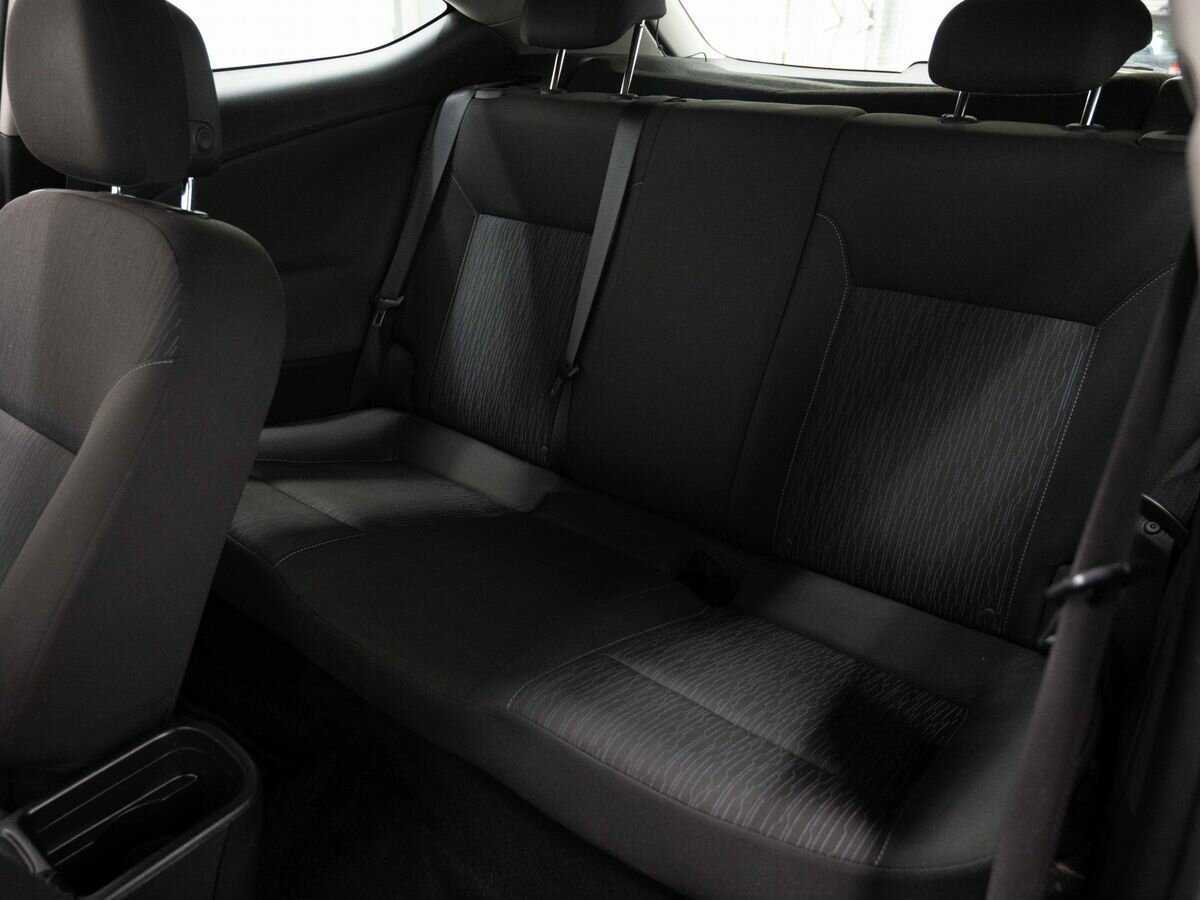 Opel Astra GTC, 2013 - Фото №7