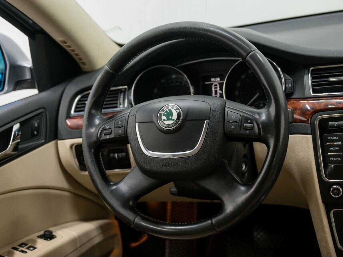 Skoda Superb, 2012 - Фото №11