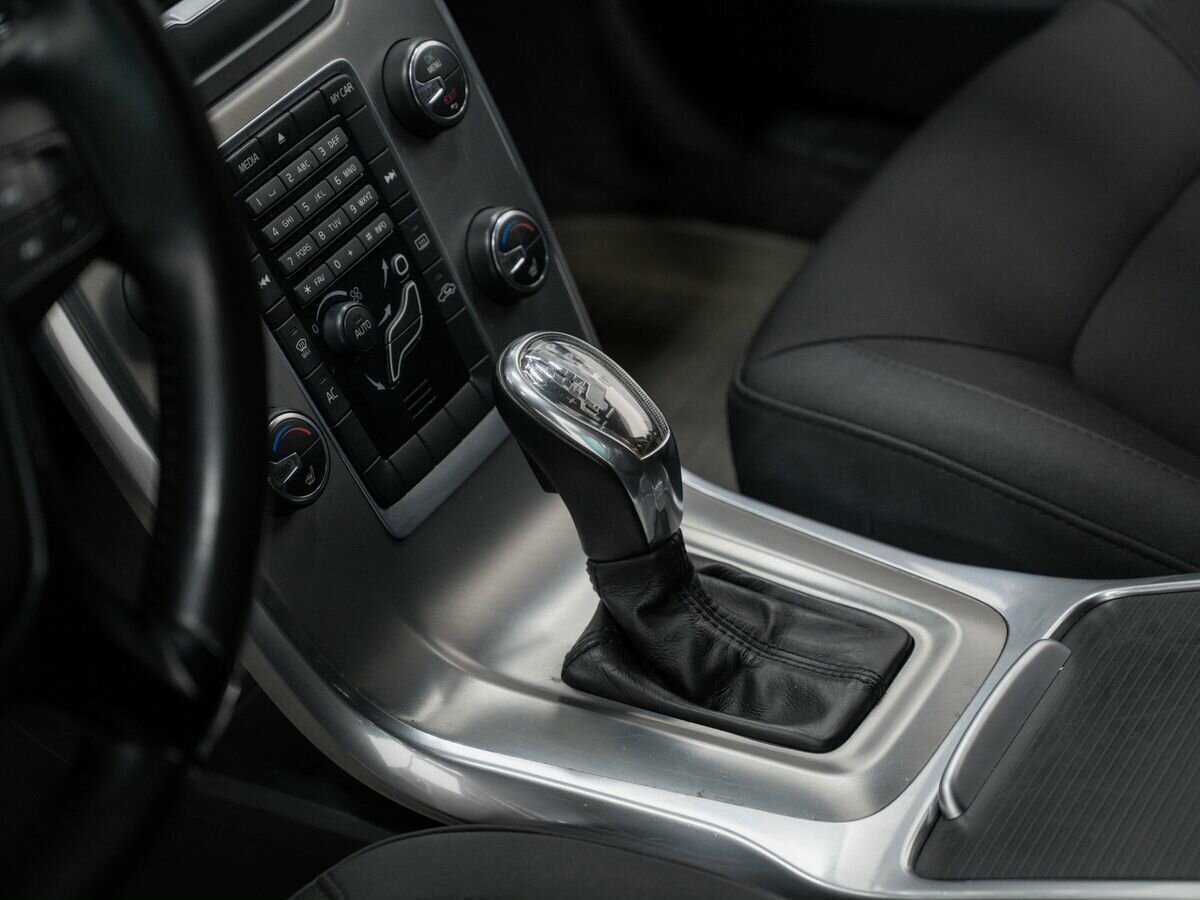 Volvo S80, 2012 - Фото №15